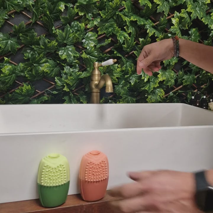 Ice Face Roller – Peach